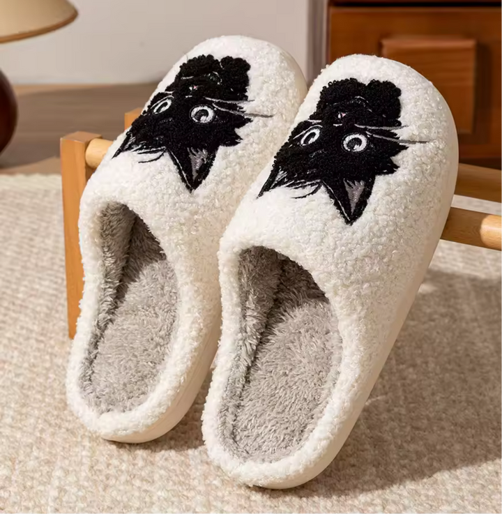 Elizabeth´s Kitten Slides